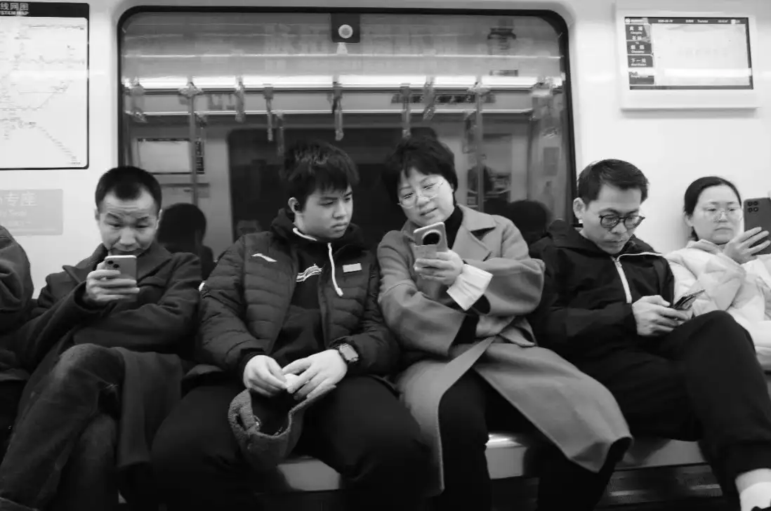 100 Things to Do on the Subway - OMMFA Exhibition Documentation